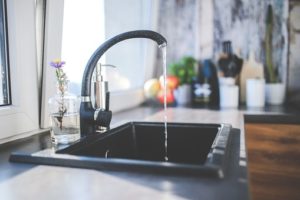 kitchen water faucet