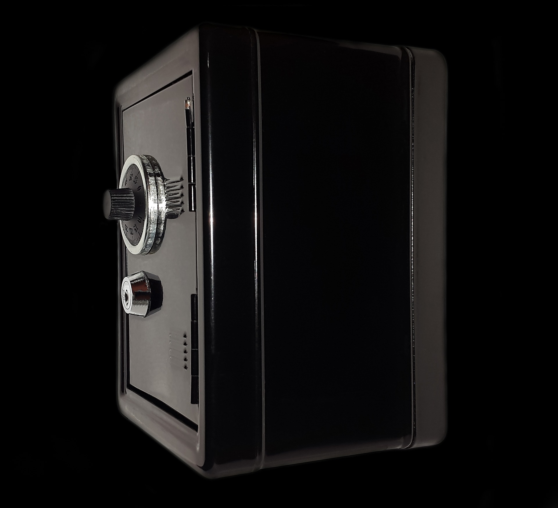The Significance of a Safe for Documents and Cash at Home